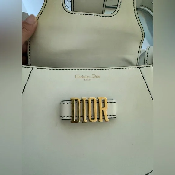🩶100% Authentic D-Fence Dior Saddle Bag/ Preowned condition 🩶 - Picture 9 of 14
